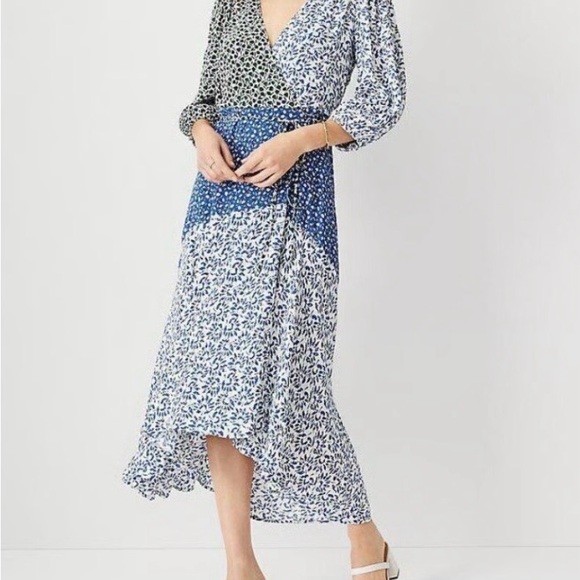 Ann Taylor Dresses & Skirts - Ann Taylor Floral Wrap Long Sleeve Flare Midi Dress Size 6P